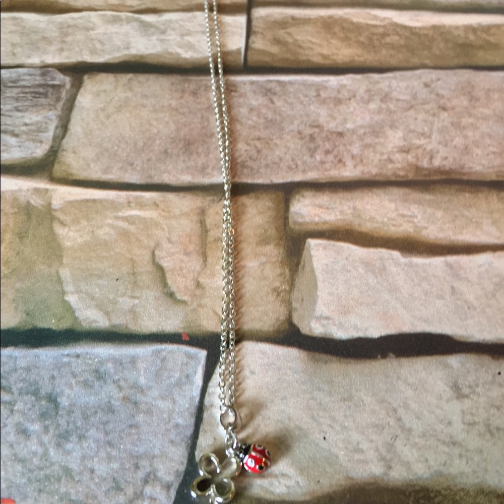 Lady bug Flower necklace - Picture 5 of 6